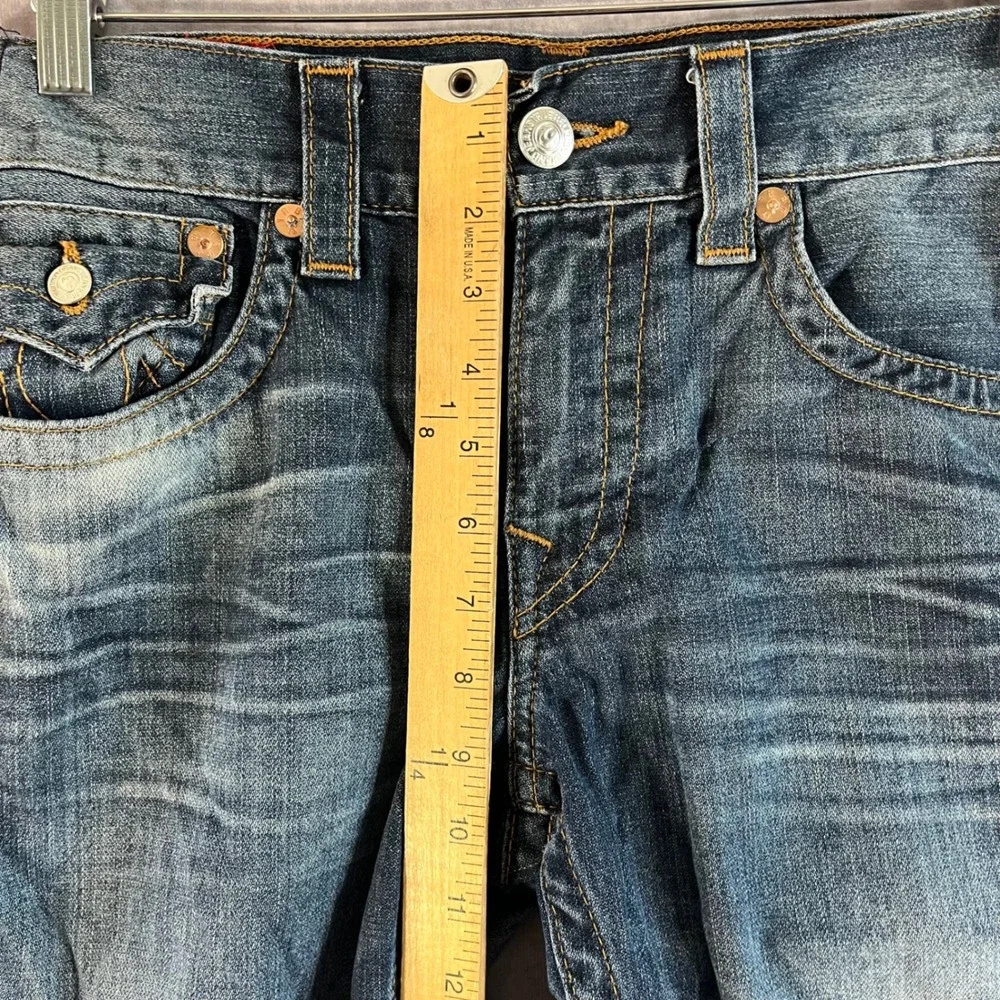 True Religion Cutoff Denim Shorts Mens 31 Blue Straight Raw Hem MNR859SY9 Casual